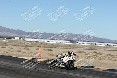 media/Jan-10-2026-Race Pace (Sat) [[3e4fee349c]]/2-Verified/Session 2 (Turn 11 Entry)/